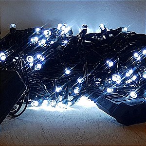 Cordão de LED Luz Branca com Fio Verde 200 Leds 10m 127V - 1unidade - Cromus Natal - Rizzo