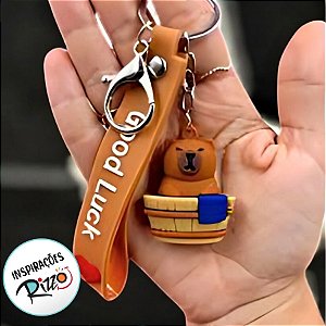 Chaveiro Good Luck Capivara Tomando Banho na Banheira - 4cm - 1 unidade - Rizzo
