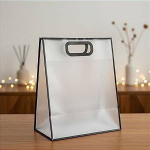Sacola Transparente Fosca Pvc Alça Plana Preto - 30x25x15cm - 12 unidades - Rizzo