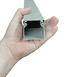 Canaleta Lisa Cinza 50x50mm 2 Metros – Dutoplast