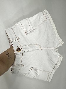 Short Jeans Feminino Cintura Alta Com Bordado Love Colorido