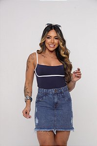 Saia Jeans Tradicional Com Barra Desfiada E Detalhes Destroyed Lavagem Marmorizada- Sem Elastano