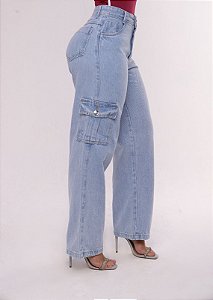 Calça Feminina Jeans Wide Leg Cargo | Lavagem Clara | Com bolsos nas laterais | Cos Alto | Sem Elastano  - 100% Algodão