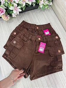 Short Jeans Cintura Alta Cargo Marrom Com Bolsos Laterais | Sem Elastano