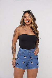 Short Jeans Feminino Cintura Alta Com Desenho Bordado Lavagem Azul - Sem Elastano