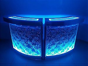 Balcão Bolha Curvo de 2,30M com Dois Módulos de 1,15m cada e Tampa Superior em Acrílico