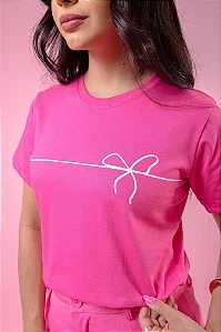T-SHIRT TRADICIONAL BASICA - PINK LAÇO