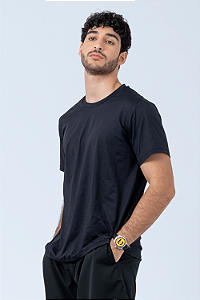 CAMISETA MASCULINA PRETO