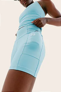 SHORT DE COMPRESSÃO COM MULTIBOLSOS TOTAL EMANA BRISA