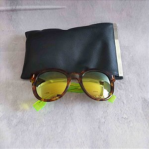 Óculos Fendi Tartaruga e Neon