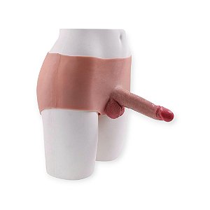 Cueca em Silicone com Pênis Realístico 17cm x 4,3cm - Lovetoys