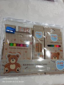 kit escolar com 29 peças.