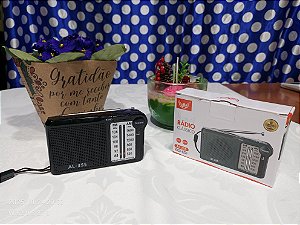 RÁDIO DE BOLSO ALTOMEX COM BATERIA RECARREGÁVEL