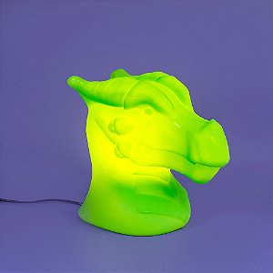 Luminária de Mesa Dragao Verde Polietileno 25x17x27cm | Usare 1676