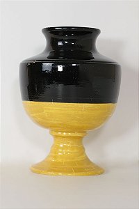 Vaso de cerâmica preto com dourado - Silvana Tinelli