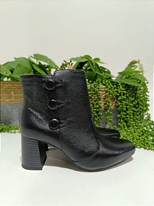 Bota Cano Curto Salto Bloco - Couro