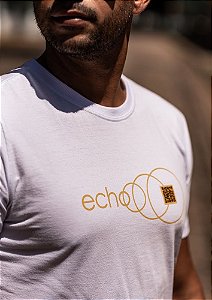 Camiseta Echo - branca
