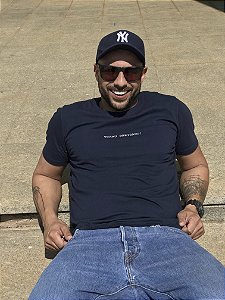 Camiseta Tchau Obrigado - azul marinho
