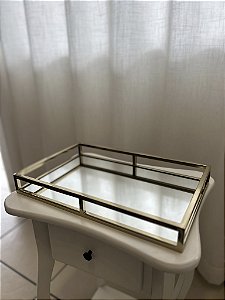 Bandeja Com Espelho Wolff Aço Inox Dourada 41x26x5