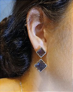 Brinco Tumi com Pedra Quartzo Azul