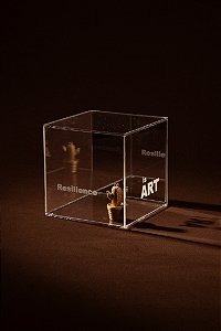 Cubo Prata - Resilience Is Art