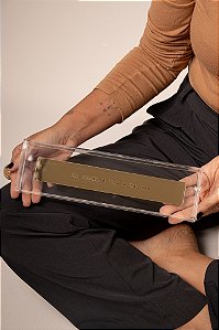 Placa Espelhada Dourada no Acrílico - Me rendi a tua alma nua