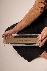 Placa Espelhada Dourada no Acrílico - Se faz sentir, faz sentido