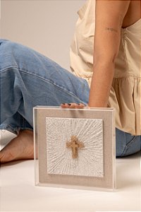 Quadro Em Acrílico Cruz