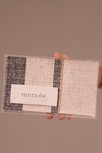 Quadro Acrílico com Linho Entreposto - Morada (Esquerda)