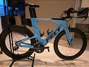 BICICLETA DE TRIATHLON FELT IA 16