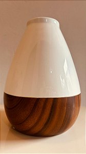 Vaso Decorativo Off White/ Amaderado (18 x18 x 24cm)