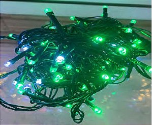 Pisca 100 LEDS Verde e fio verde Ø1,8mm com 20 Strobos brancos IP65 Externo 220V 10 metros.