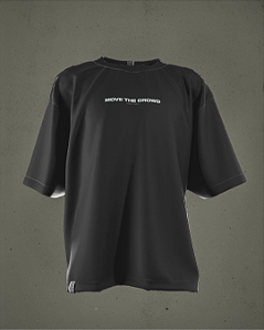 Camiseta Move The Crowd Oversized - ESSENTIAL
