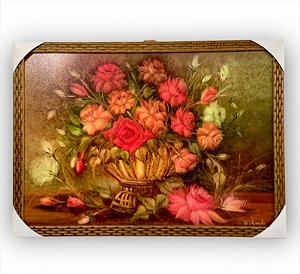 Quadro Decorativo Flores Rosas no Vaso Cesto Dourado 50x70cm