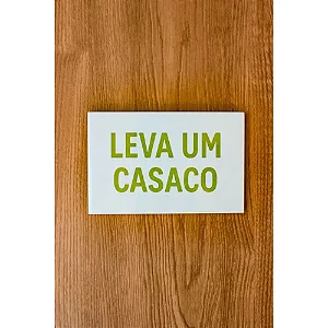 Azulejo Decorativo Leva um Casaco - 10cm x 15cm