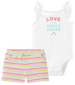 Body Branco "Love is My Super Power" e Shorts Listras