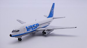 JC Wings 1:400 VASP Boeing 737-200 PP-SMA (pré-venda)