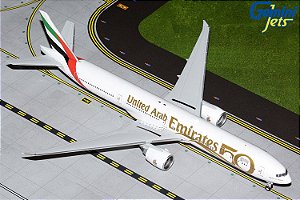 Gemini Jets 1:200 Emirates Boeing 777-300ER "UAE 50th Anniversary Livery"