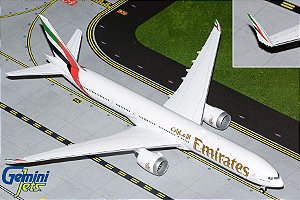 Gemini Jets 1:200 Emirates Boeing 777-9X