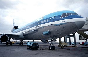 PRÉ-VENDA - Phoenix 1:400 KLM Royal Dutch Airlines McDonnell Douglas MD-11 (barriga cromada)