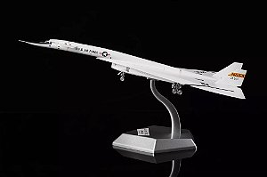 SQ Wings 1:200 NASA North American XB-70 Valkyrie