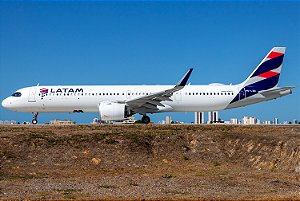 Phoenix 1:400 LATAM Brasil Airbus A321neo (pré-venda)