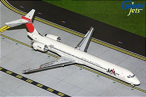Gemini Jets: 1/200 Japan Airlines MD-90¨upgraded stand¨(PRÉ-VENDA-)