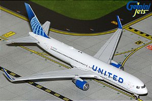 GeminiJets 1:400 United Airlines Boeing B767-300ER N670UA