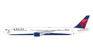 GeminiJets 1:200 Delta Air Lines Boeing B767-400ER N842MH ("Vince Dooley," **NEW MOULD!**) (pré-venda)