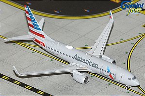 GeminiJets 1:400 American Airlines Boeing B737-800W N840NN (100 (Centennial livery)) (pré-venda)
