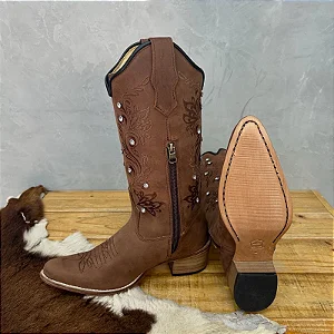 Texana Bico Fino Com Strass - Couro Marrom | Bordados Marrom Produto sob encomenda.
