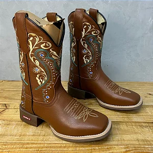 Bota Texana Florência Couro Mustang Bordado Verde Bege Cano Tradicional