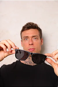 D'ULÉ - PRETO FOSCO - PRETO POLARIZADO