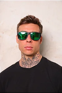 D'ULÉ - PRETO - VERDE POLARIZADO